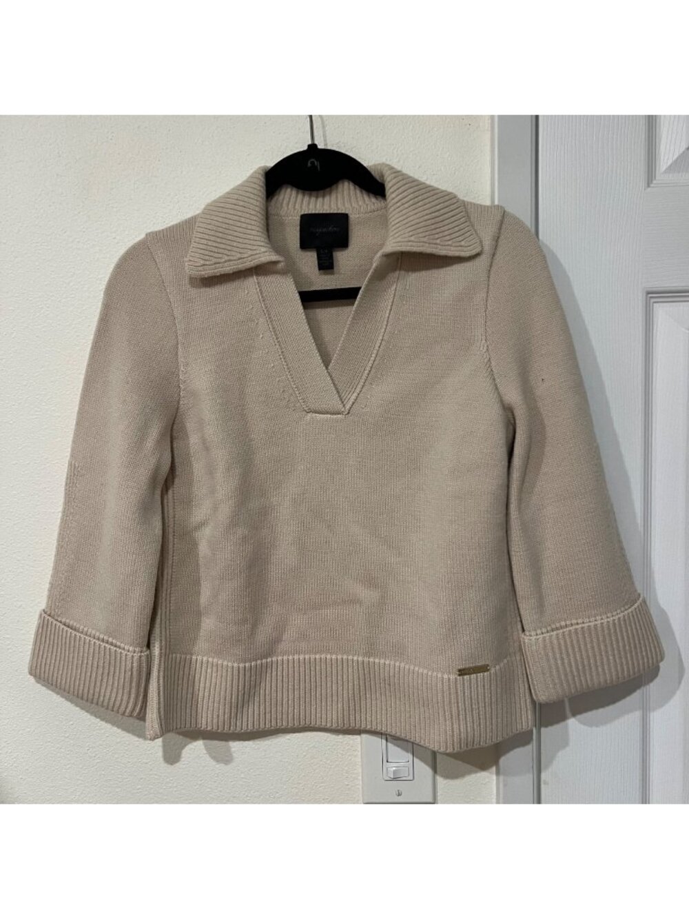 Magaschoni Merino Wool Ribbed V Neck Sweater Size Small NWOT